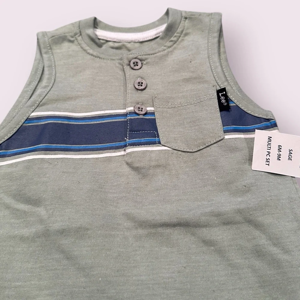 NWT Lee Set of Two Baby Rompers in Green and White Dinosaurs Size 6-9 Mon